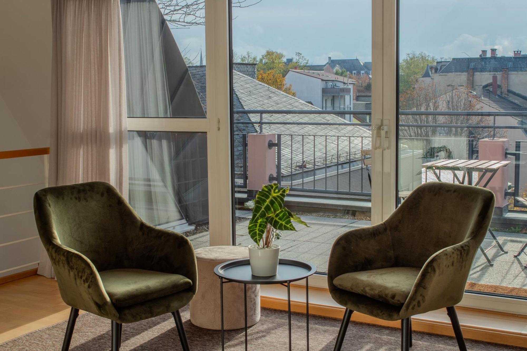 Penthouse-Maisonette - City Center, Highspeed Internet, Garage Worms Bagian luar foto