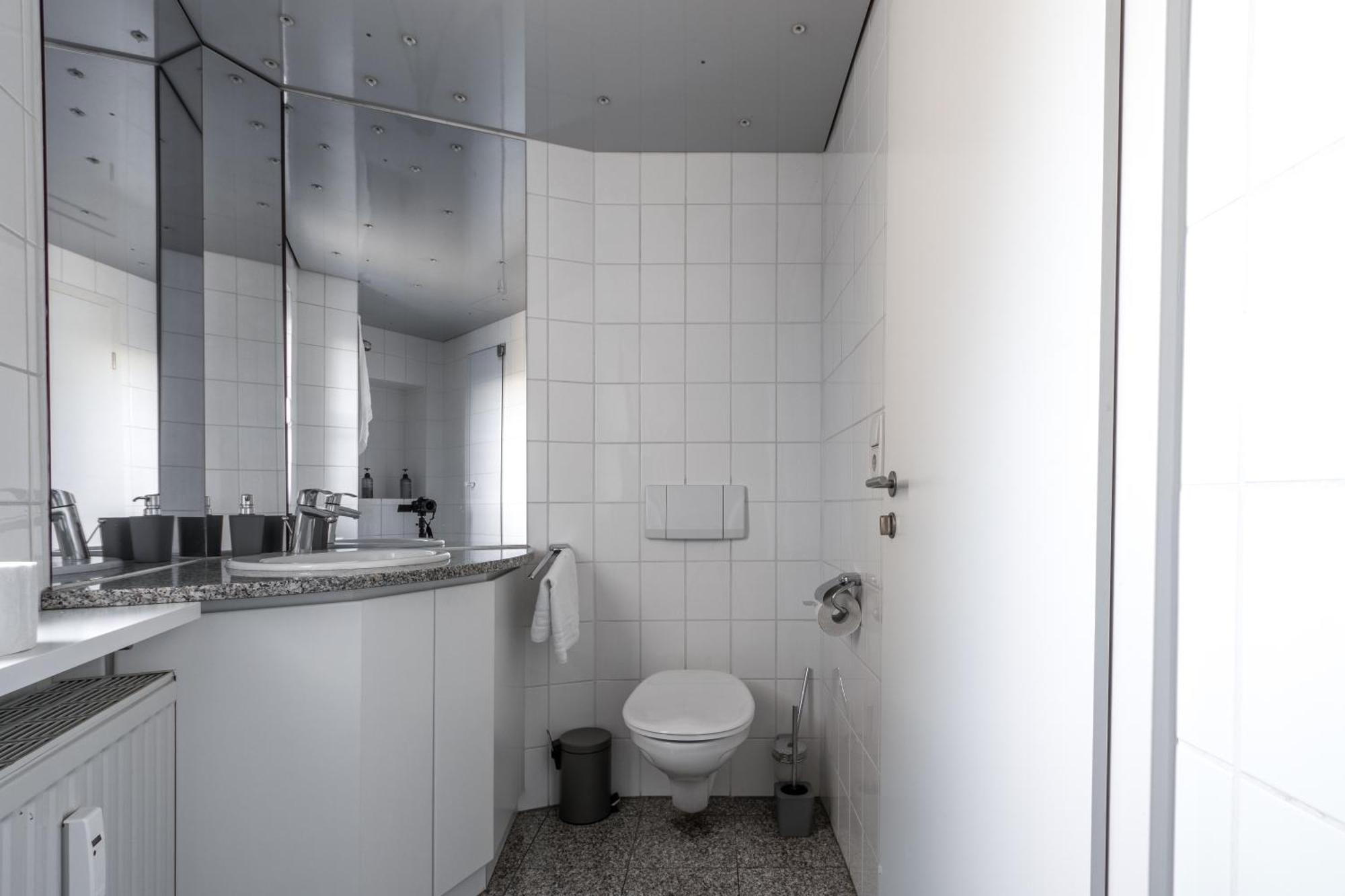 Penthouse-Maisonette - City Center, Highspeed Internet, Garage Worms Bagian luar foto