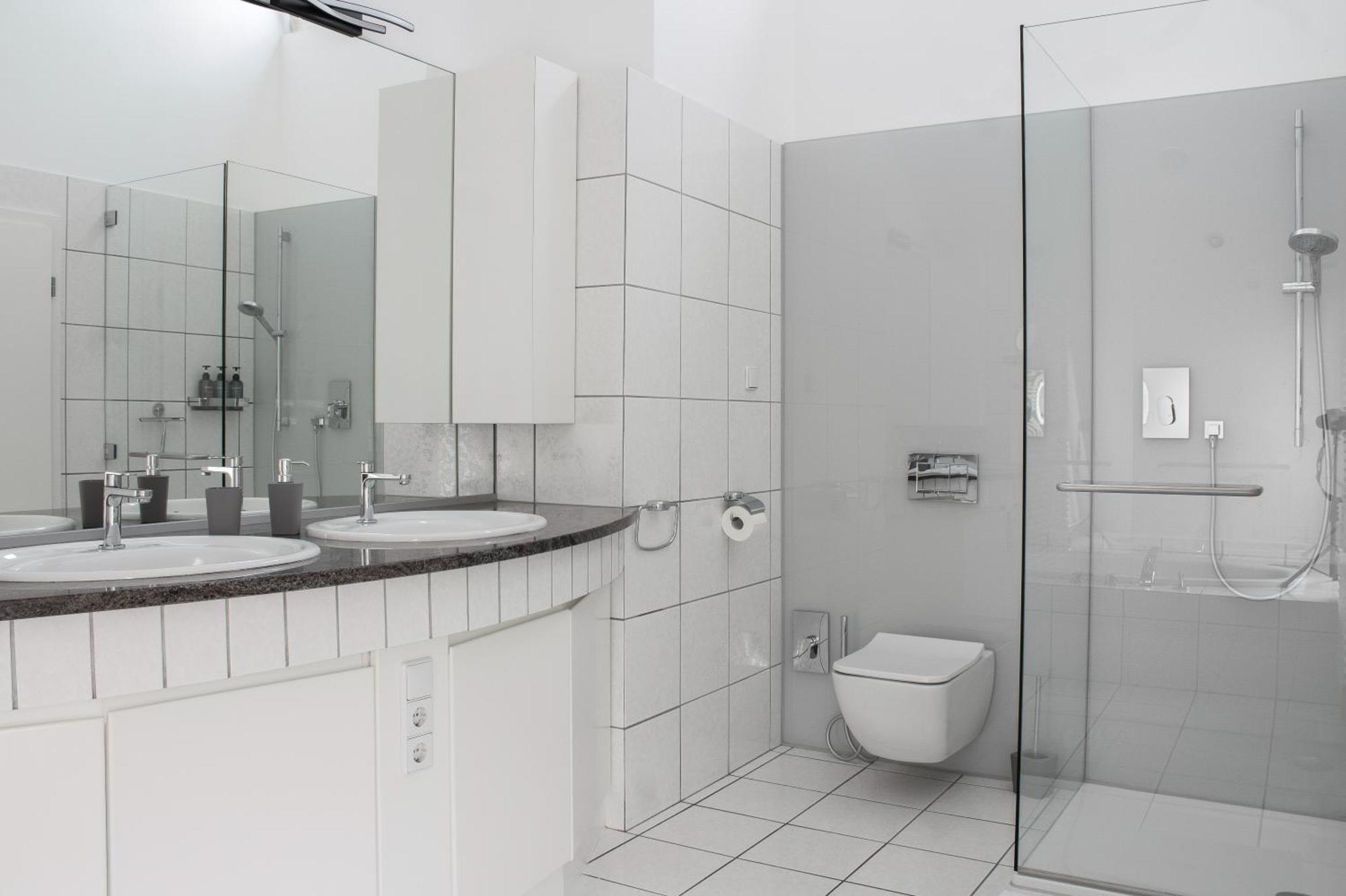 Penthouse-Maisonette - City Center, Highspeed Internet, Garage Worms Bagian luar foto
